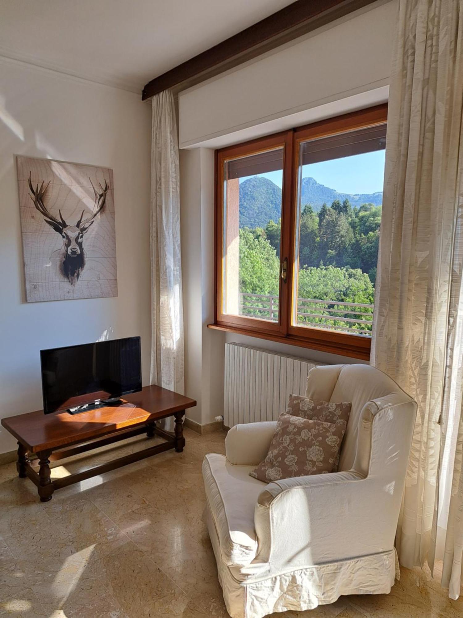 Apartment Valle Intelvi Panorama *
